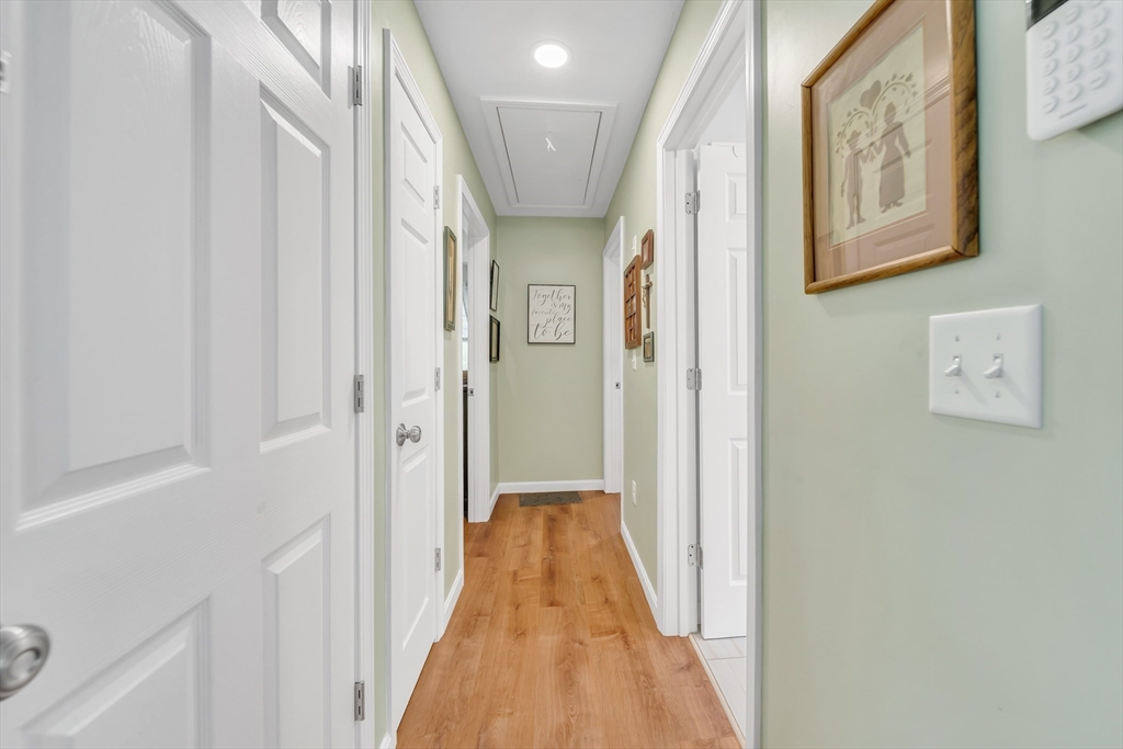12 Cliff Street Worcester, MA 01607 - Photo 17 of 29