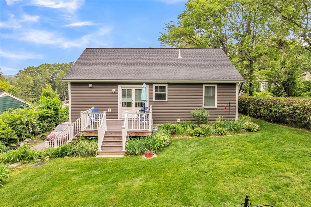 12 Cliff Street Worcester, MA 01607 - Photo 26 of 29