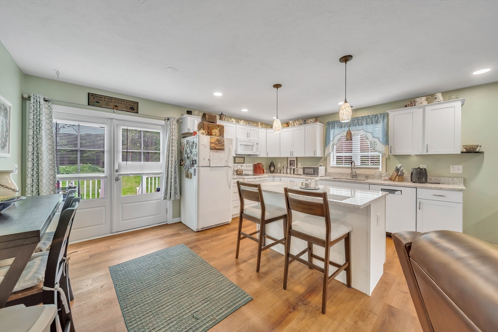 12 Cliff Street Worcester, MA 01607 - Photo 6 of 29