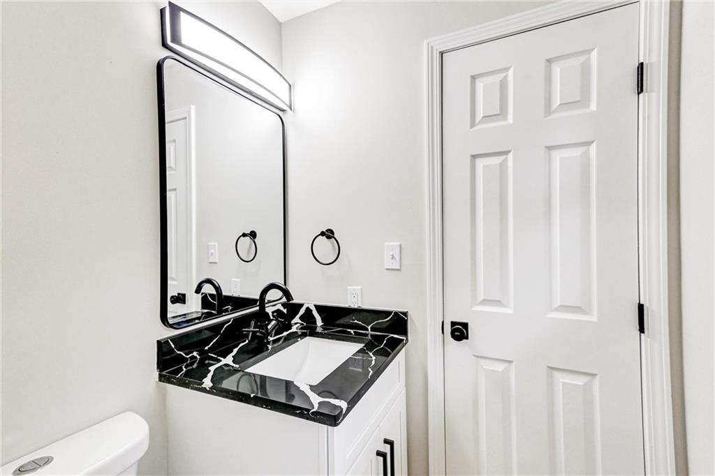 122 Capitol Avenue Winder, GA 30680 - Photo 19 of 34