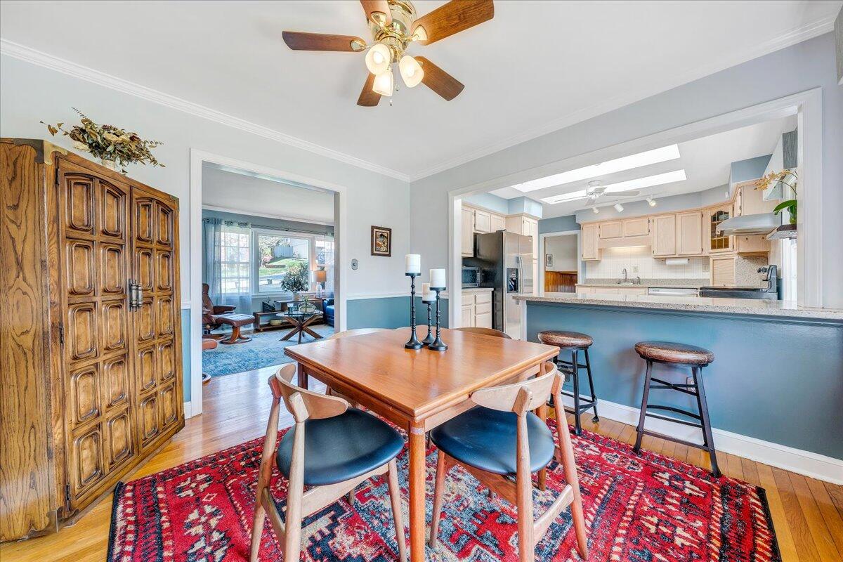 2221 Hunters Road Southwest Roanoke, VA 24015 - Photo 16 of 58 16-MIB07386