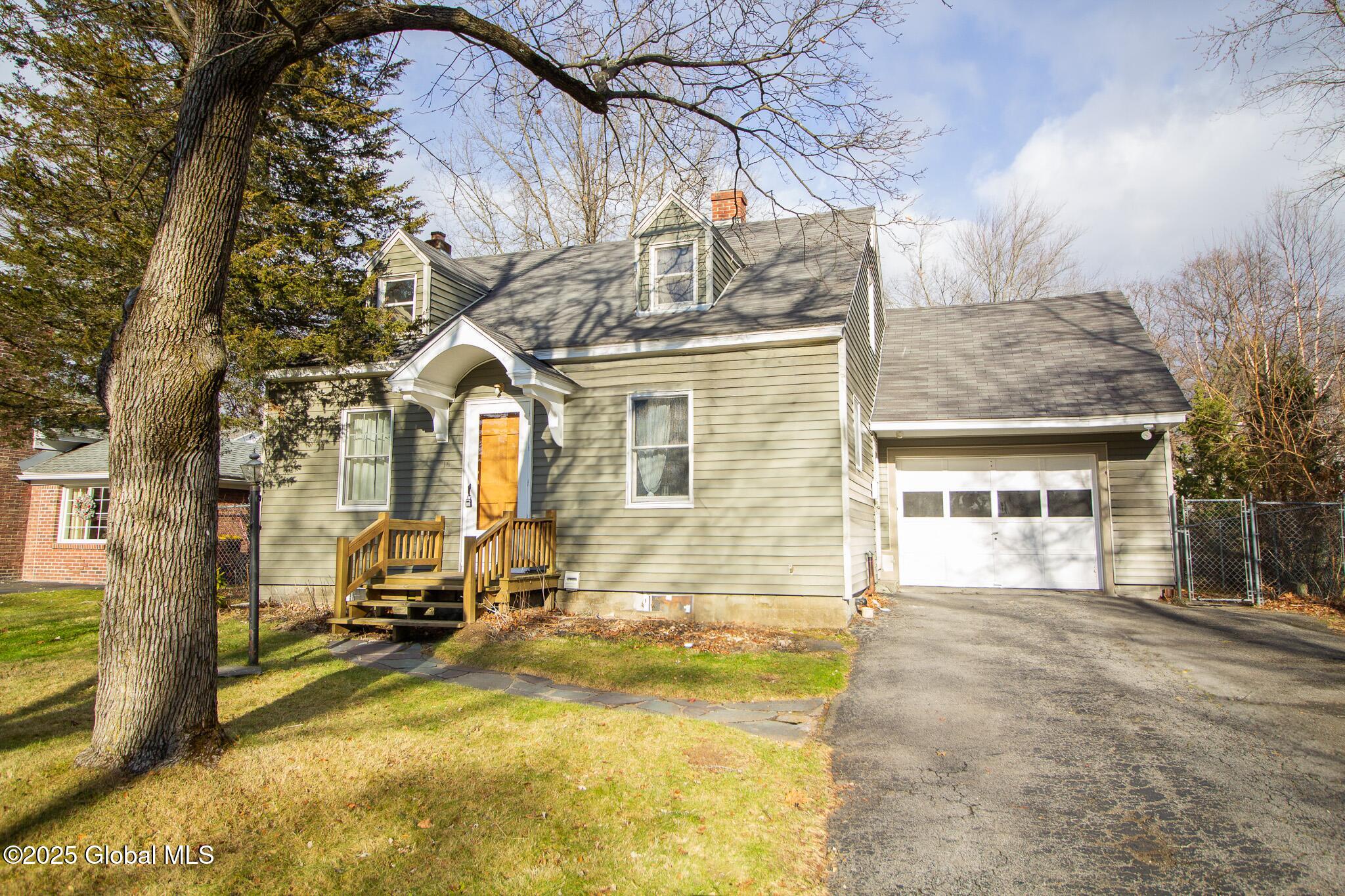 15 Providence Street Guilderland, NY 12203 - Photo 1 of 15 _MG_0569