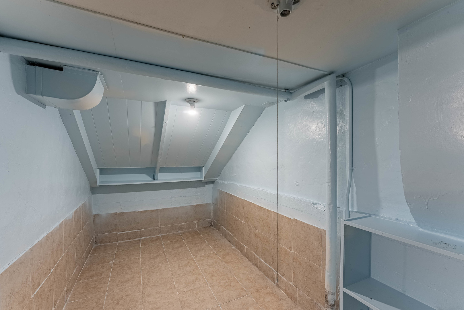 2541 North Mont Clare Avenue Chicago, IL 60707 - Photo 25 of 31 a view of entryway