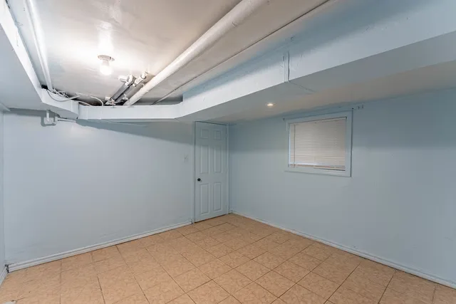 a view of a storage & utility room with washer and dryer