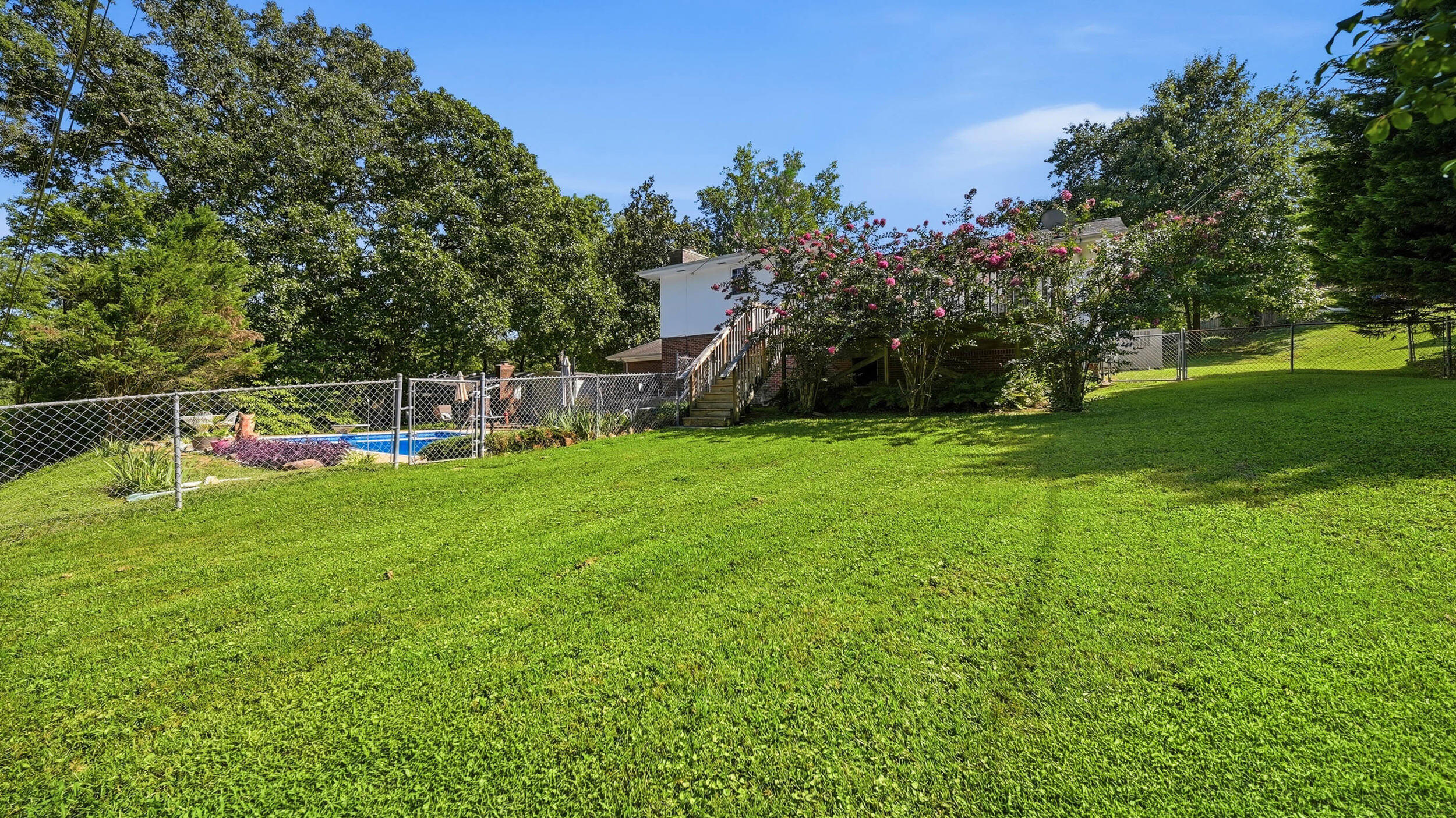 4715 North Forest Road Hixson, TN 37343 - Photo 30 of 37 30_4715 n forest rd-30