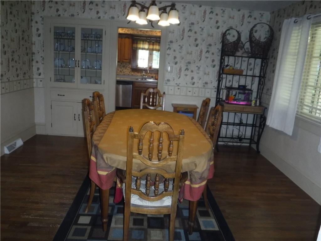 2059 Mercer Road New Brighton, PA 15066 - Photo 12 of 25 Gallery Image 12