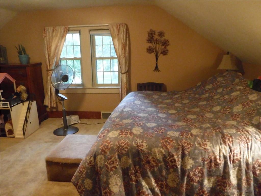 2059 Mercer Road New Brighton, PA 15066 - Photo 15 of 25 Gallery Image 15