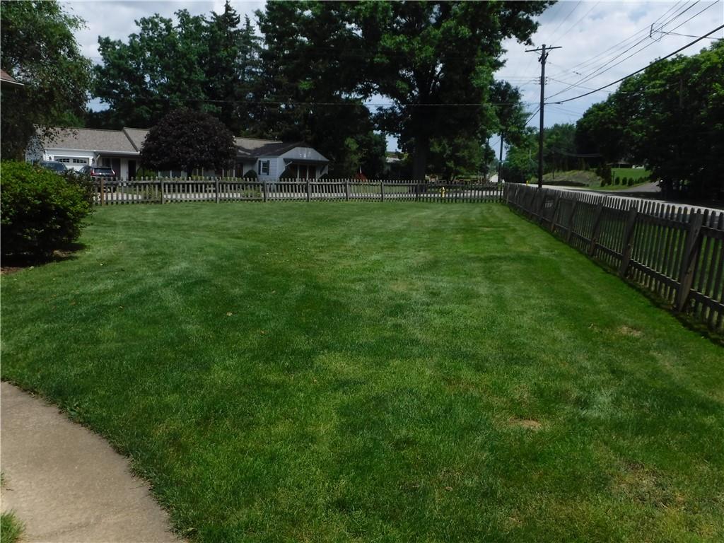 2059 Mercer Road New Brighton, PA 15066 - Photo 24 of 25 Gallery Image 24
