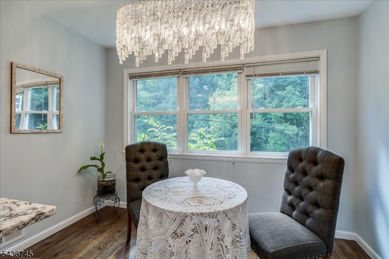 9 Wehrli Road Long Valley, NJ 07853 - Photo 5 of 40