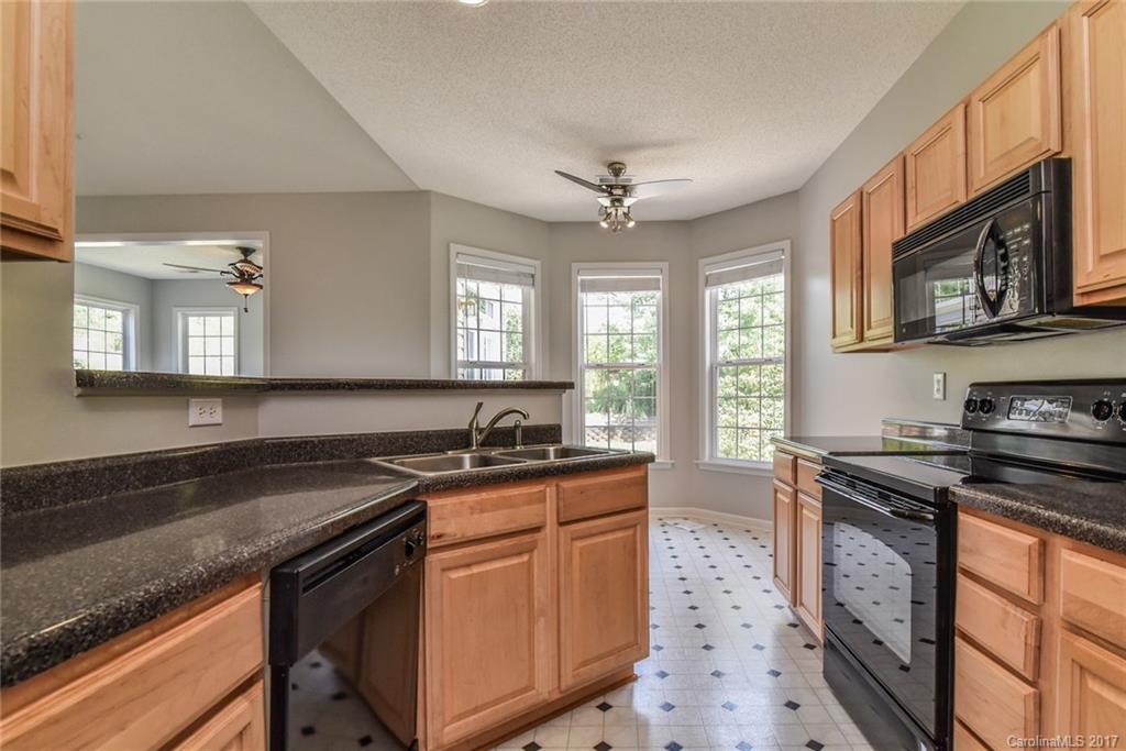 32 Summer Meadow Road Arden, NC 28704 - Photo 12 of 21 Gallery Image 12