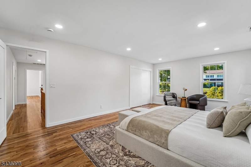 14 Witkowski Way Wayne, NJ 07470 - Photo 19 of 37