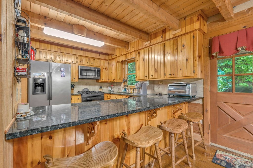 711 Meadow Road Ferguson, NC 28624 - Photo 12 of 34
