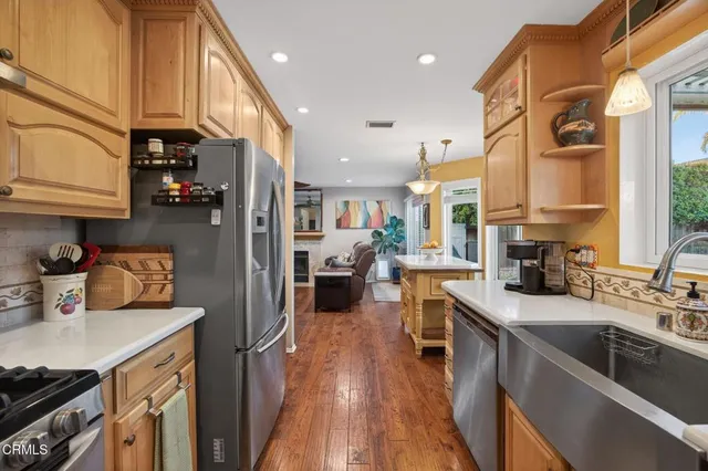 $1,005,000 | 5249 Goldenridge Court, Camarillo, CA 93012