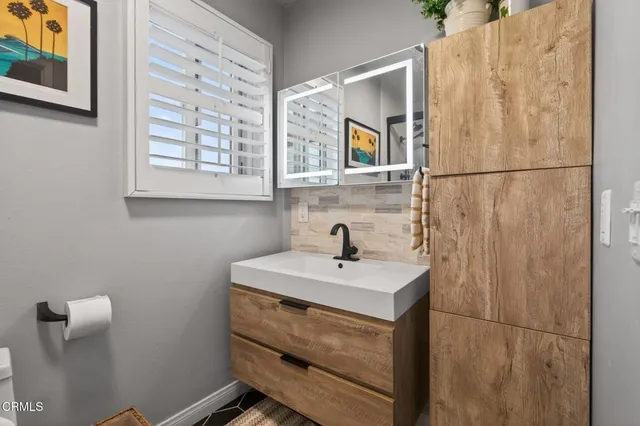 $1,005,000 | 5249 Goldenridge Court, Camarillo, CA 93012