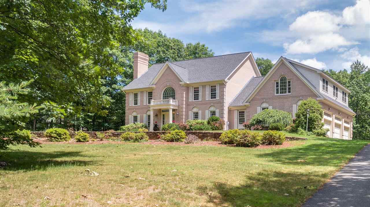 12 Greenway Road Windham, NH 03087 - Photo 1 of 36