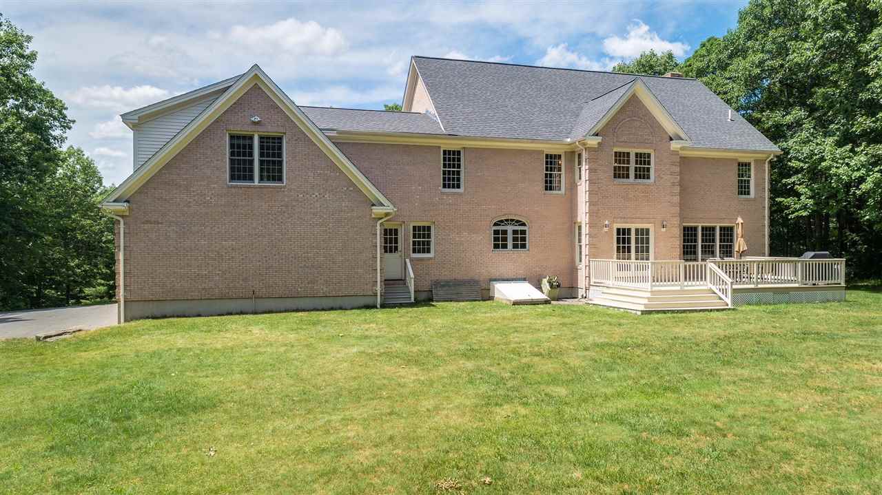 12 Greenway Road Windham, NH 03087 - Photo 7 of 36