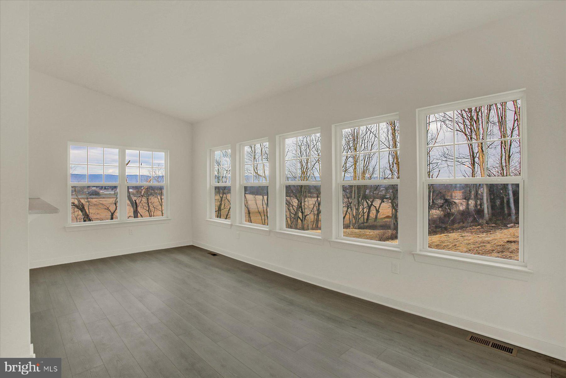 376 North Locust Point Road Mechanicsburg, PA 17050 - Photo 25 of 48 Gallery Image 25