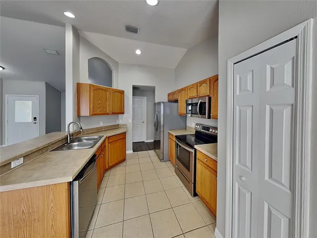 $2,119 | Undisclosed Address, Deltona, FL 32725