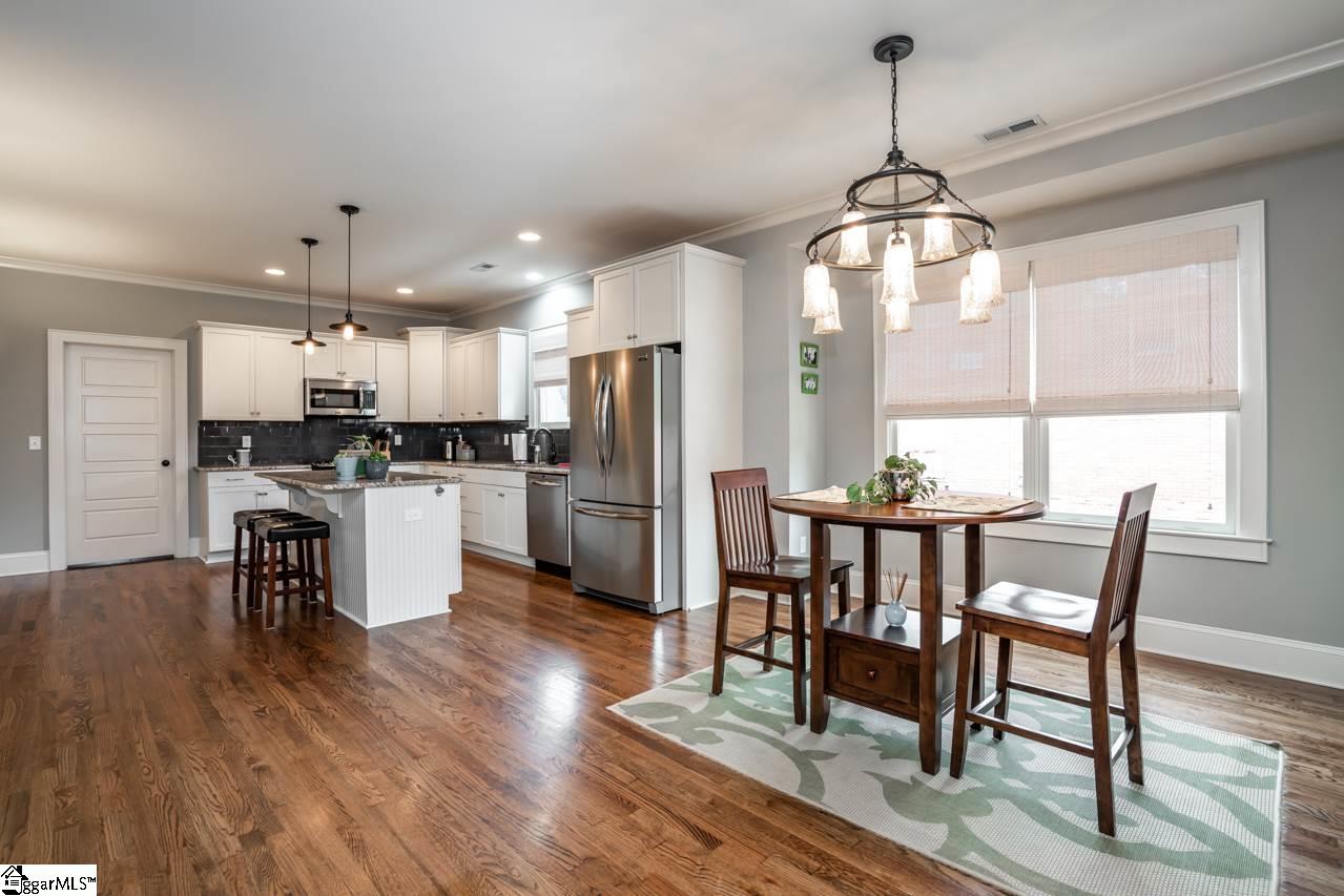410 Overbrook Road Greenville, SC 29607 - Photo 8 of 21