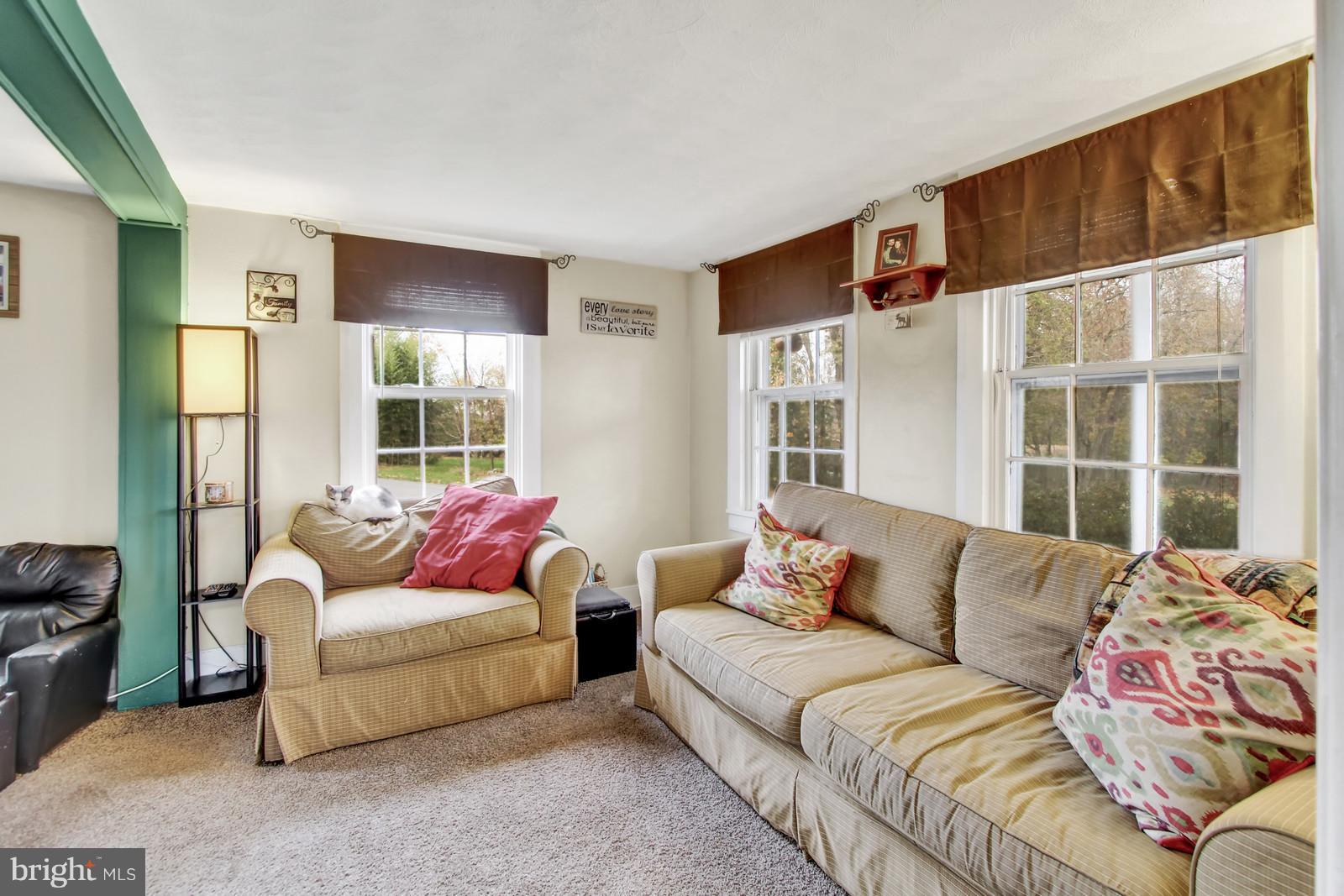 2770 Trout Run Road York, PA 17406 - Photo 2 of 28 Gallery Image 2