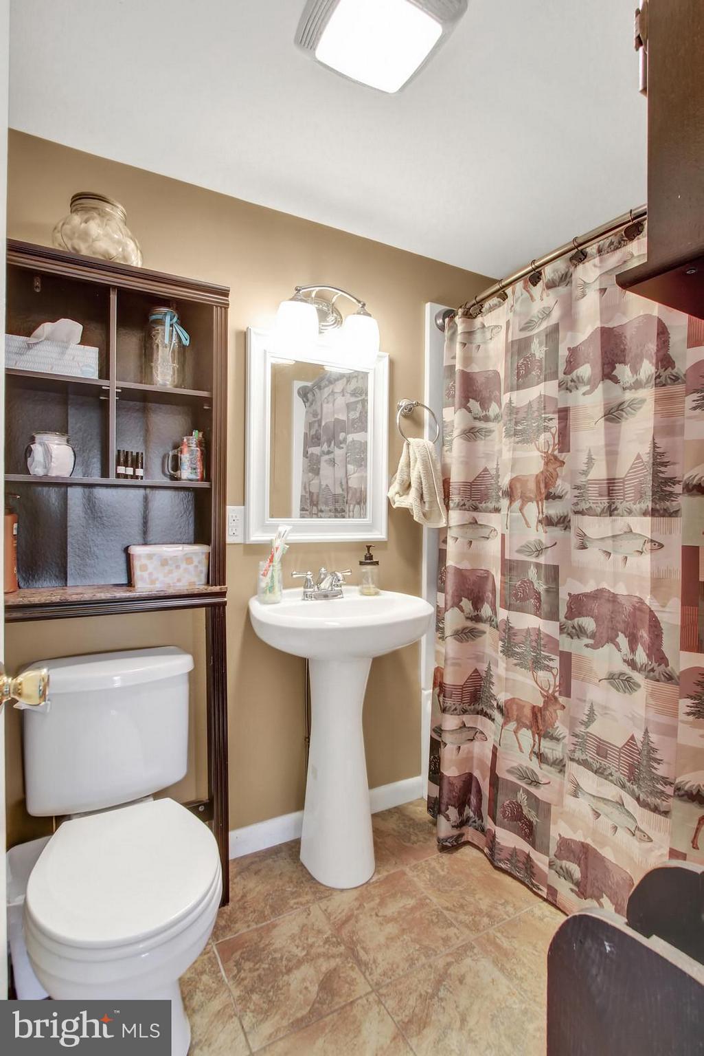 2770 Trout Run Road York, PA 17406 - Photo 11 of 28 Gallery Image 11