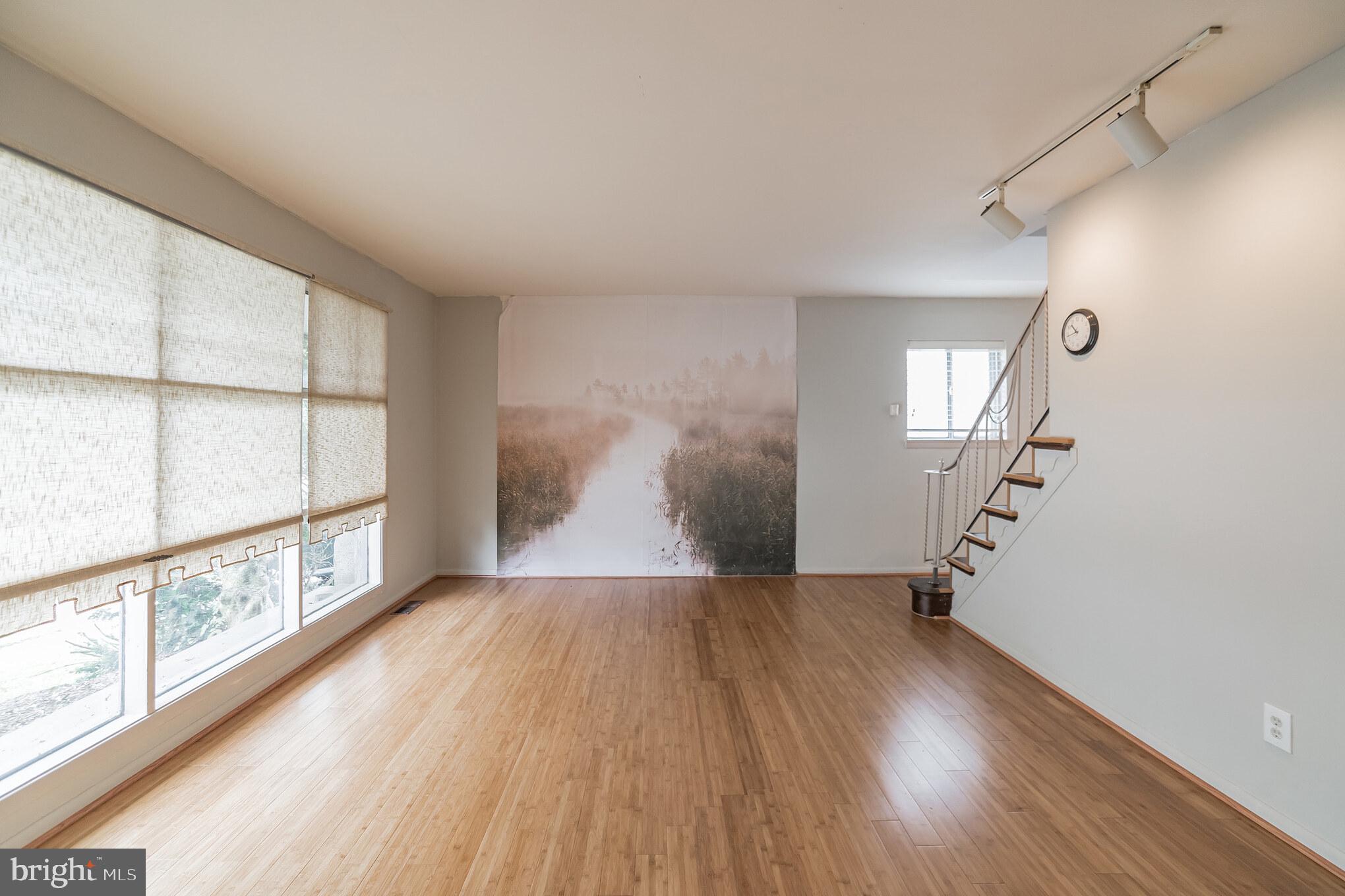 112 Lewis Road Havertown, PA 19083 - Photo 8 of 42