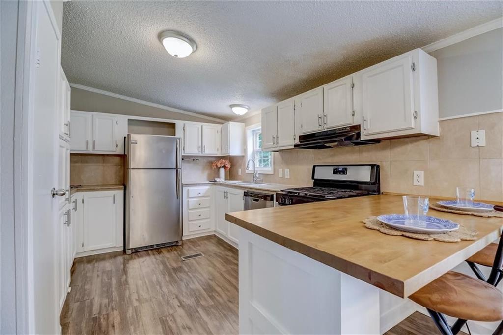 44 Inman Drive Ingalls, IN 46048 - Photo 11 of 39