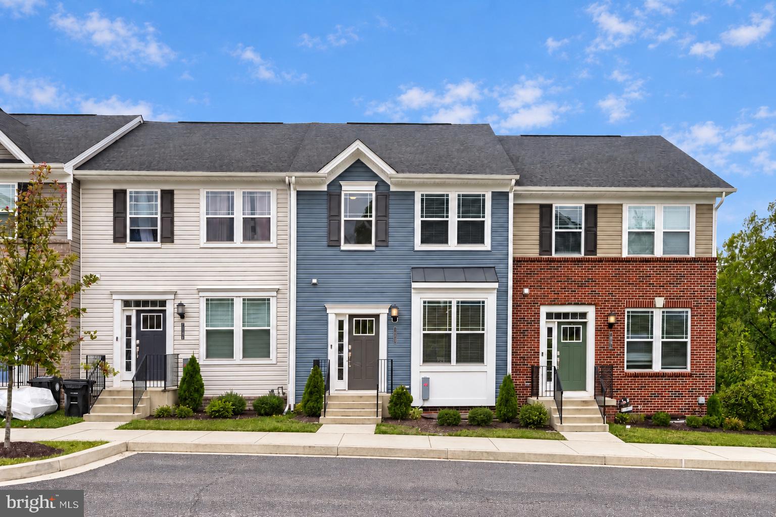 7853 Bluelick Run Road Baltimore, MD 21244 - Photo 2 of 32 Gallery Image 2