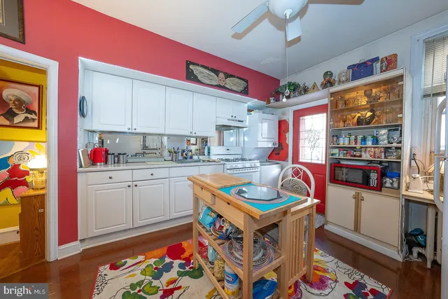 $675,000 | 1 1/2 West Athens Avenue, Ardmore, PA 19003