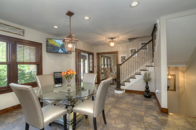 $525,000 | 200 Fulton Street, West Chicago, IL 60185