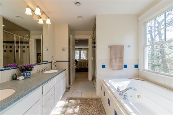 8 Leather Lane Beverly, MA 01915 - Photo 20 of 24