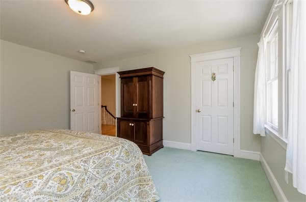 8 Leather Lane Beverly, MA 01915 - Photo 21 of 24