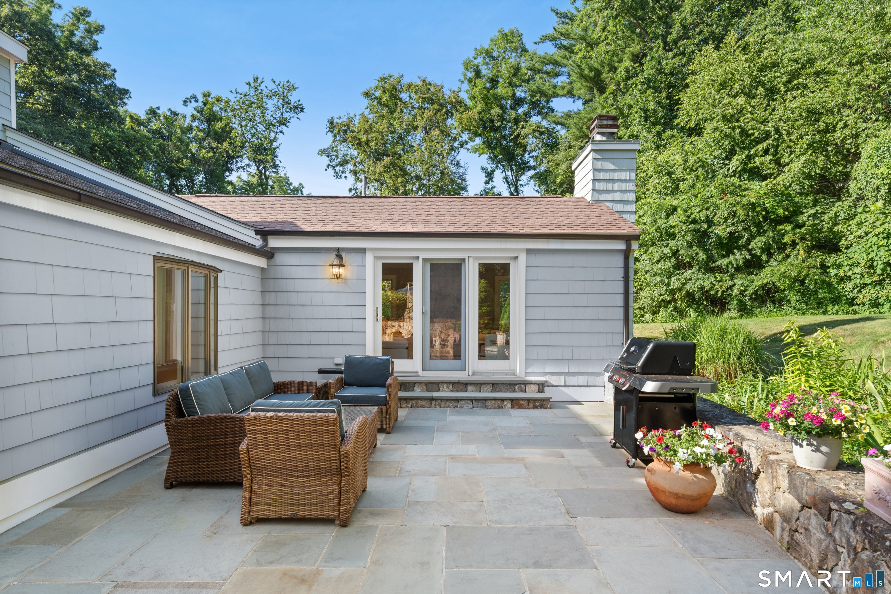 130 Blue Ridge Road Wilton, CT 06897 - Photo 32 of 40