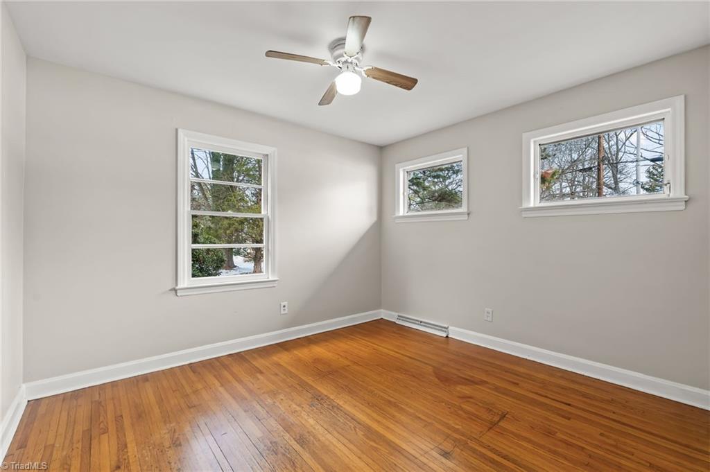 1129 Bridges Drive High Point, NC 27262 - Photo 14 of 22 LOADS of LIGHT!