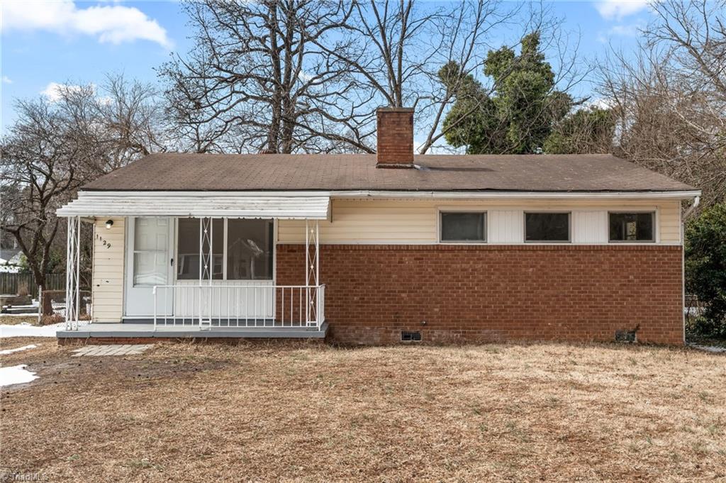 1129 Bridges Drive High Point, NC 27262 - Photo 2 of 22 One level!
