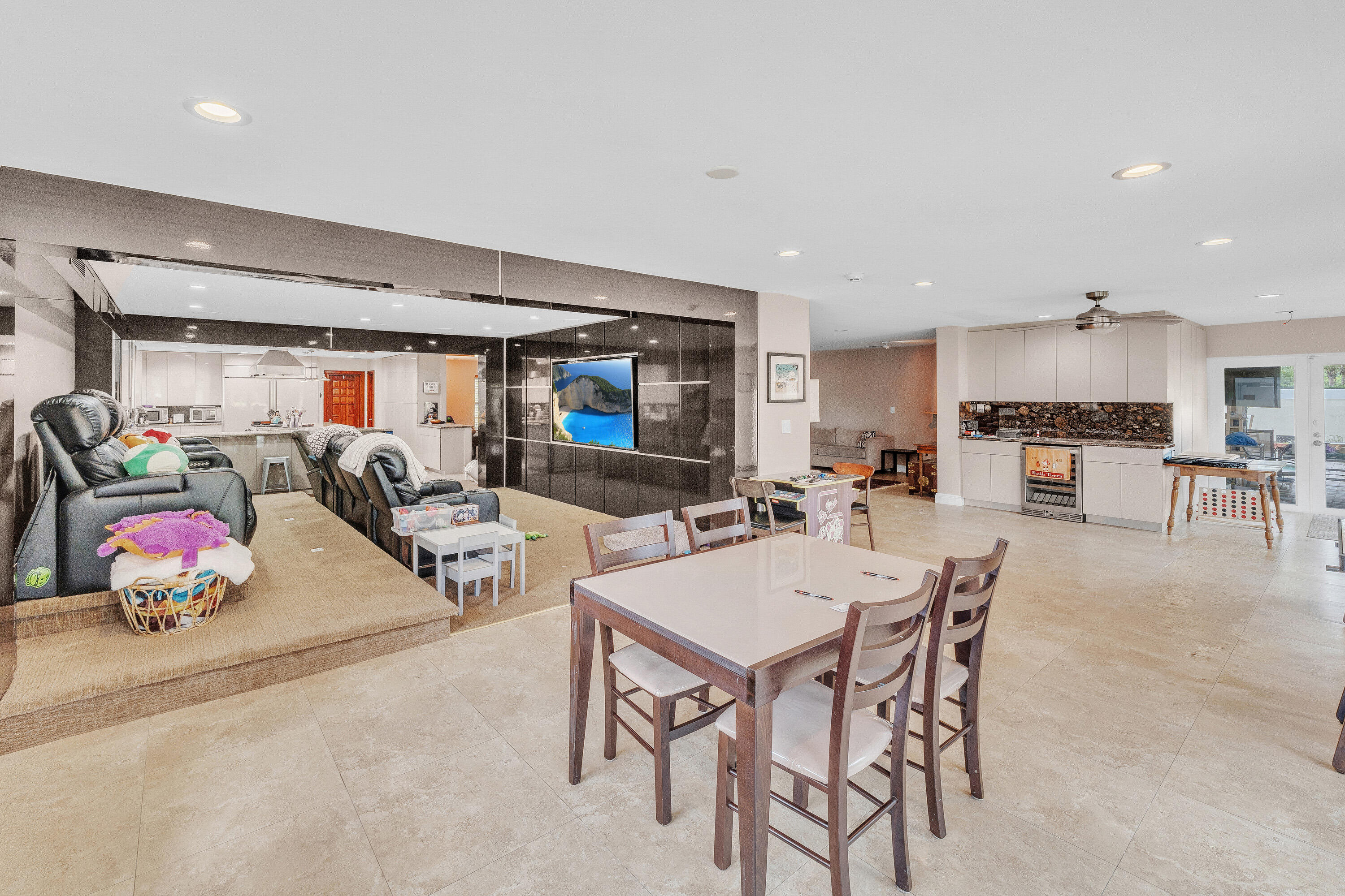 5844 Pinebrook Drive Boca Raton, FL 33433 - Photo 19 of 104 5 Dining Area (3)