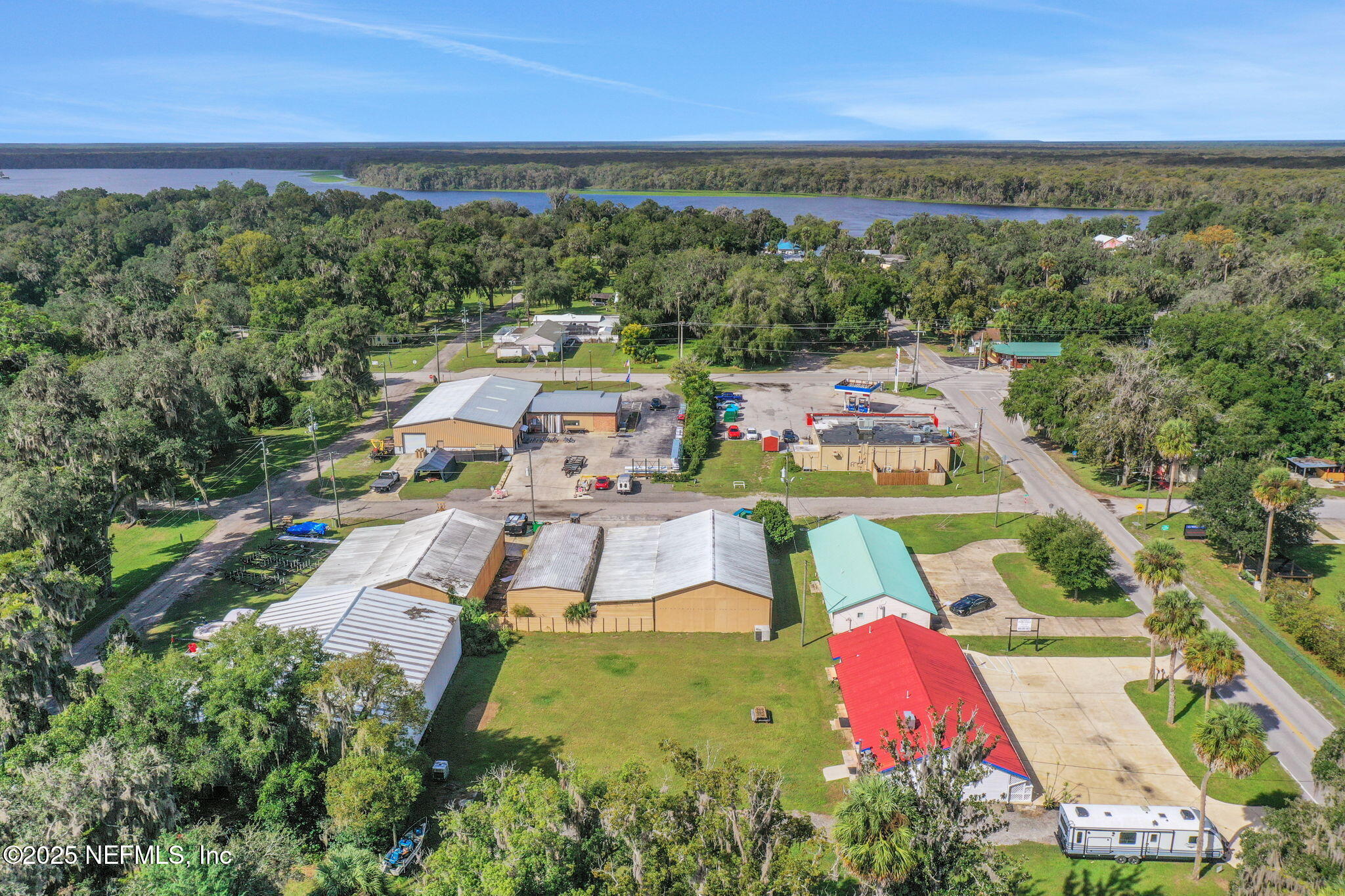 413 Elm Street Welaka, FL 32193 - Photo 44 of 55 53-web-or-mls-DJI_0077
