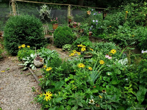 $615,000 | 41 Croft Lane, Cortlandt Manor, NY 10567