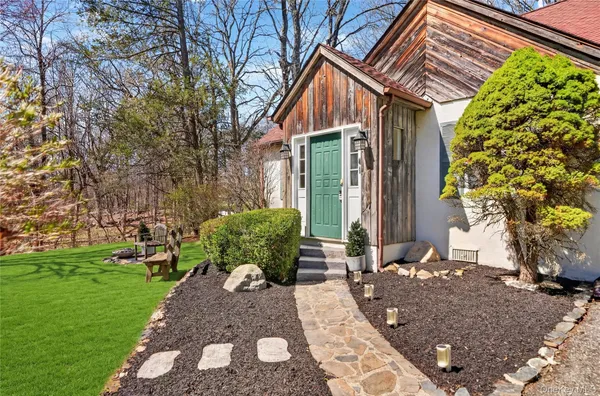 $615,000 | 41 Croft Lane, Cortlandt Manor, NY 10567