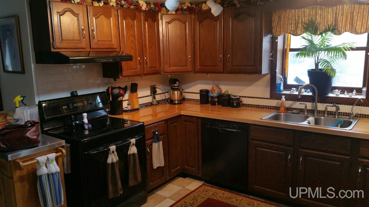 N5902 Beauchamp Road Foster City, MI 49834 - Photo 4 of 30 Gallery Image 4