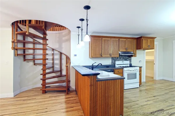 $170,000 | 12495 West Henry Road, Deputy, IN 47230