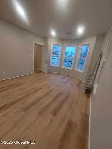 $275,000 | 30 118th Street, Troy, NY 12182