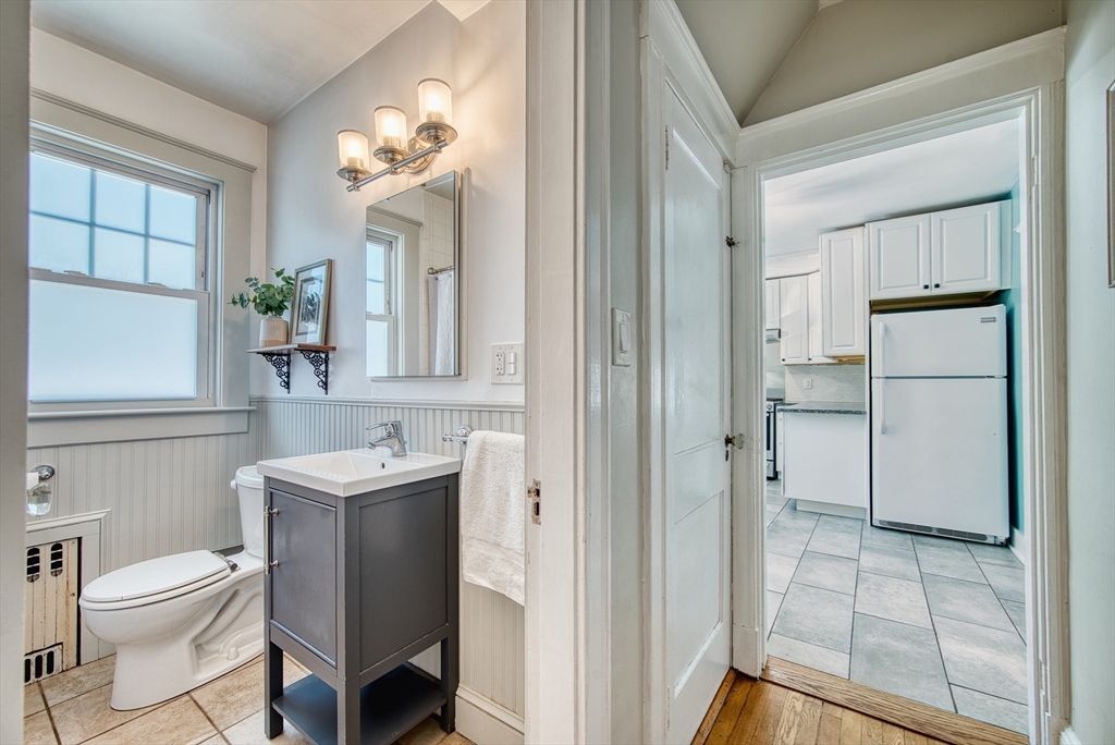 132 Centre Street Quincy, MA 02169 - Photo 13 of 39