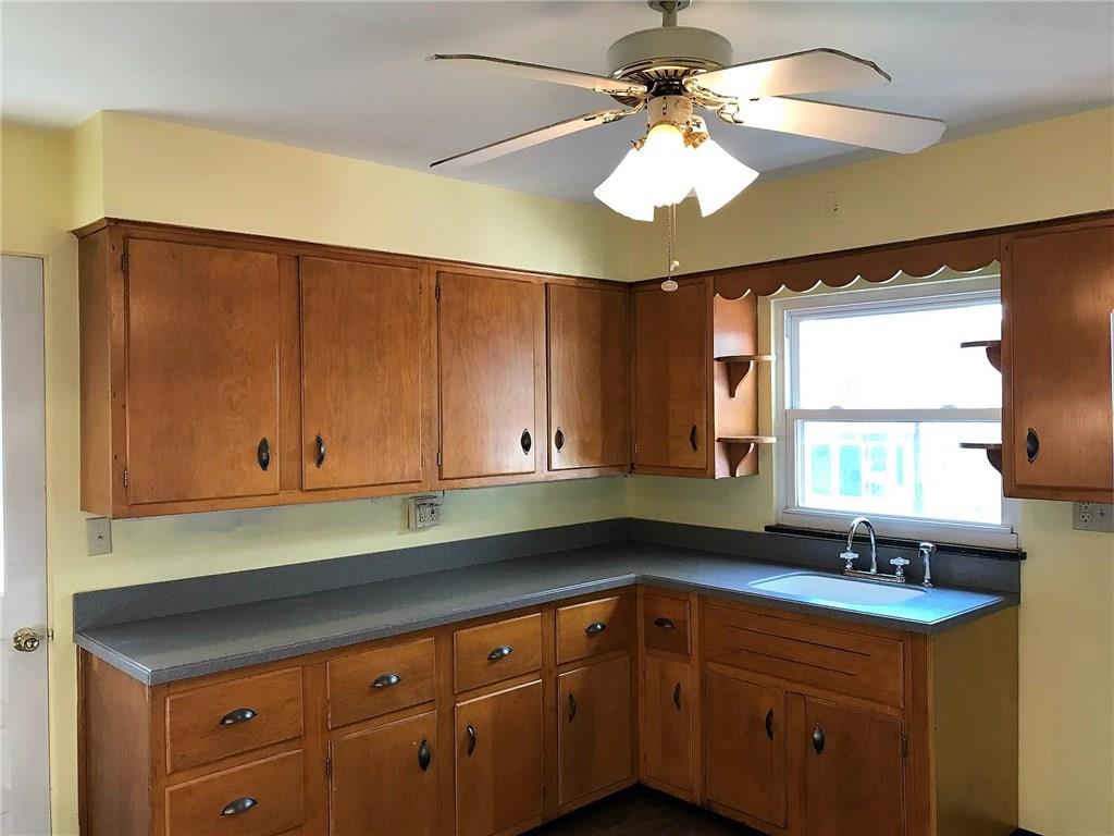 410 Spruce Street Butler, PA 16001 - Photo 2 of 18 Gallery Image 2