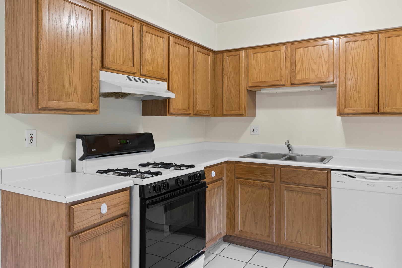 19380 Wolf Road, Unit 12 Mokena, IL 60448 - Photo 8 of 18