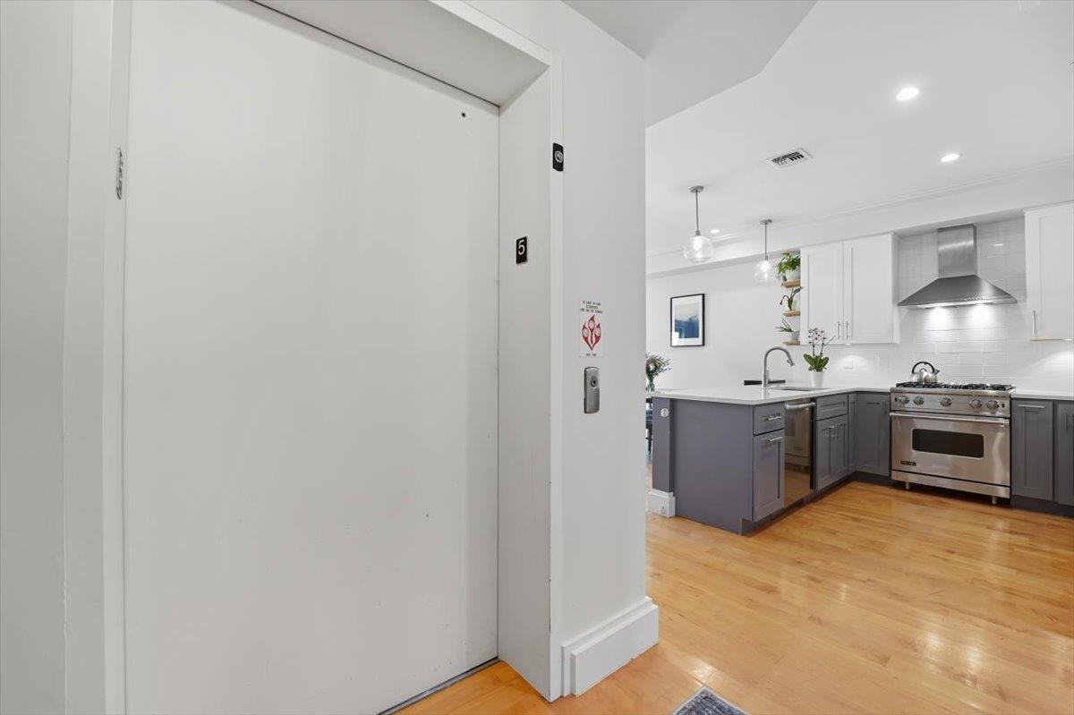 115 Clinton Street, Unit 5 Hoboken, NJ 07030 - Photo 3 of 22