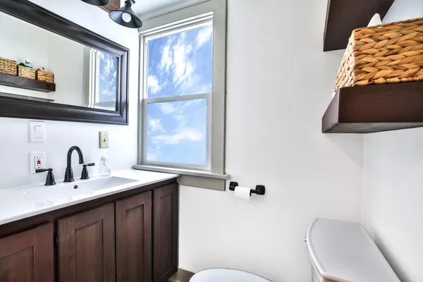 $142,500 | 1801 Oakland Avenue East, Austin, MN 55912