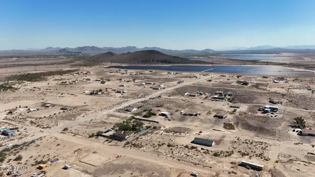 $350,000 | 35222 West McNeil Street, Arlington, AZ 85322