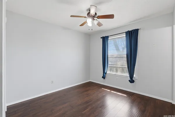 $2,350 | 6422 Lochglen, San Antonio, TX 78240