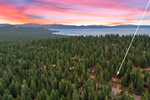 $950,000 | 1133 Regency Way, Tahoe Vista, CA 96148